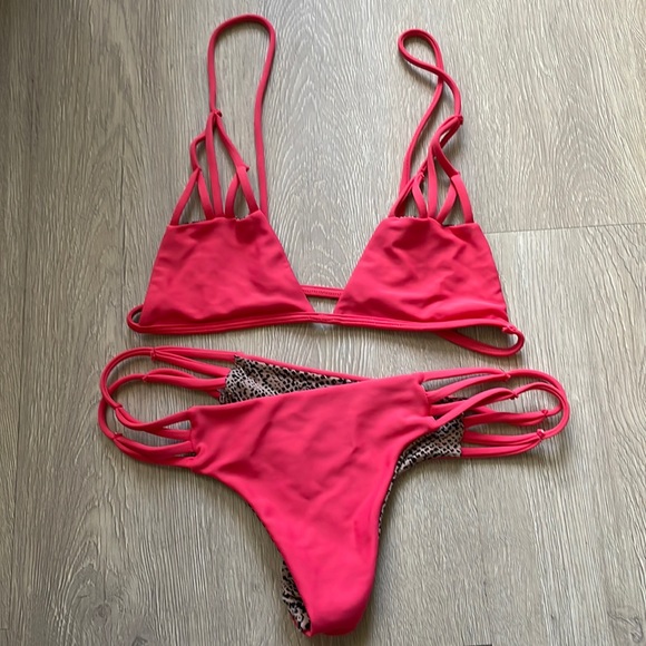 acacia swimwear Other - Acacia Dragonfruit Set